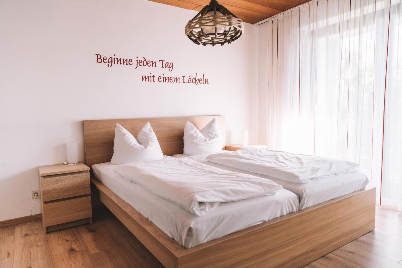 Landgasthof Zum Hieblwirt Hotel Neukirchen  ภายนอก รูปภาพ